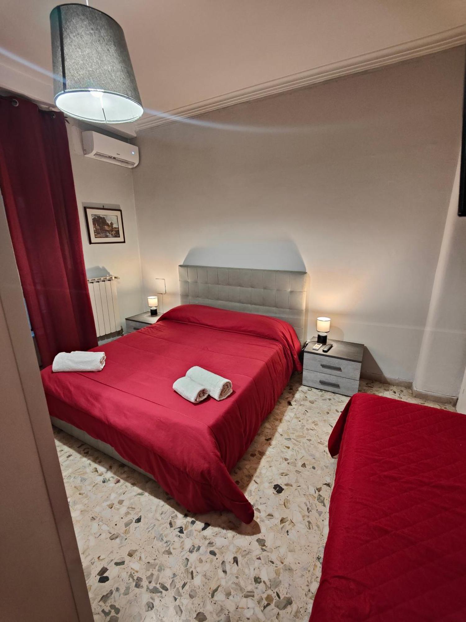 Etnea Gioeni House Suite Catánia Kamer foto